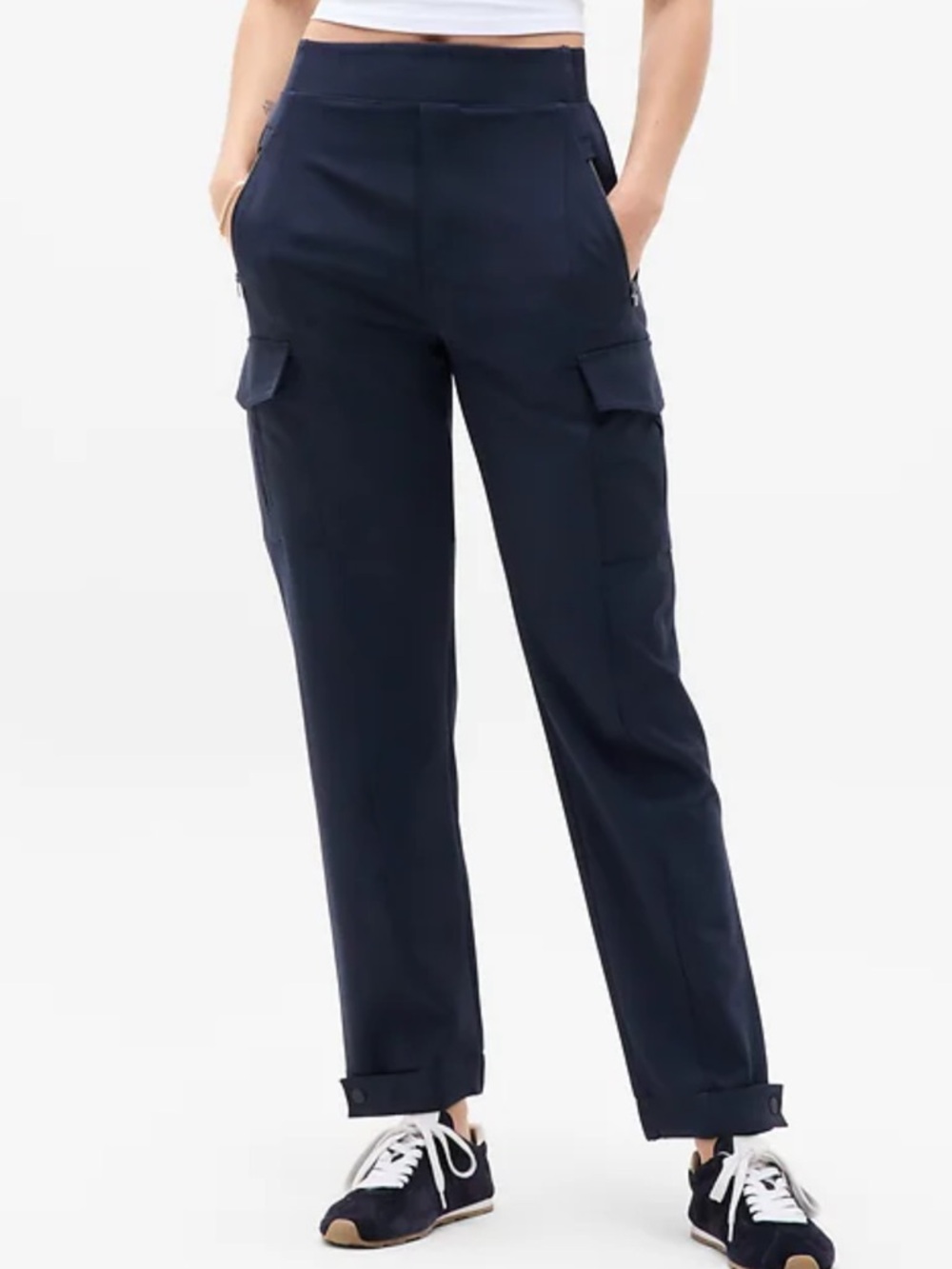 NWOT ATHLETA Endless High Rise Cargo Pant Travel City Comfort Navy Blue Size 14